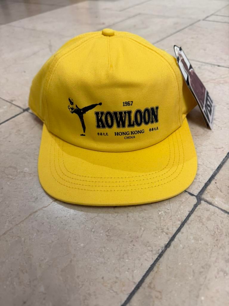Te koop nieuwe Visit Kowloon Yellow onesize, Kleding | Heren, Hoeden en Petten, Visit, Postlaan 3, Nieuw, Ophalen of Verzenden