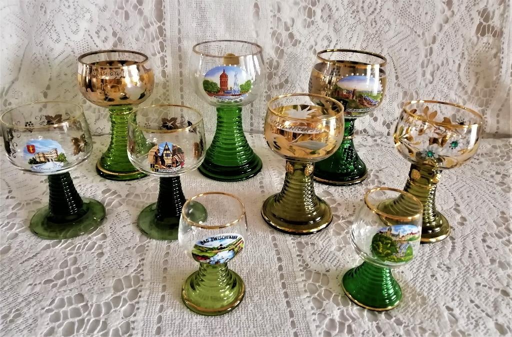 Roemer Moezel glazen goudfolie steentjes en groen goud, Ophalen of Verzenden