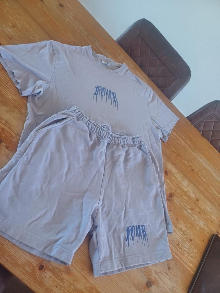 FOUR AMSTERDAM Lila Set !!?maat S, Ophalen of Verzenden, Gedragen