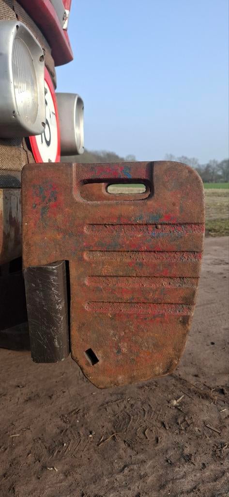 Frontgewichten., Ophalen