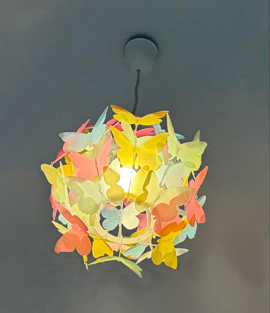 Vrolijke vlinderlamp voor kinderkamer, Ophalen of Verzenden, Zo goed als nieuw, Kunststof, Minder dan 50 cm