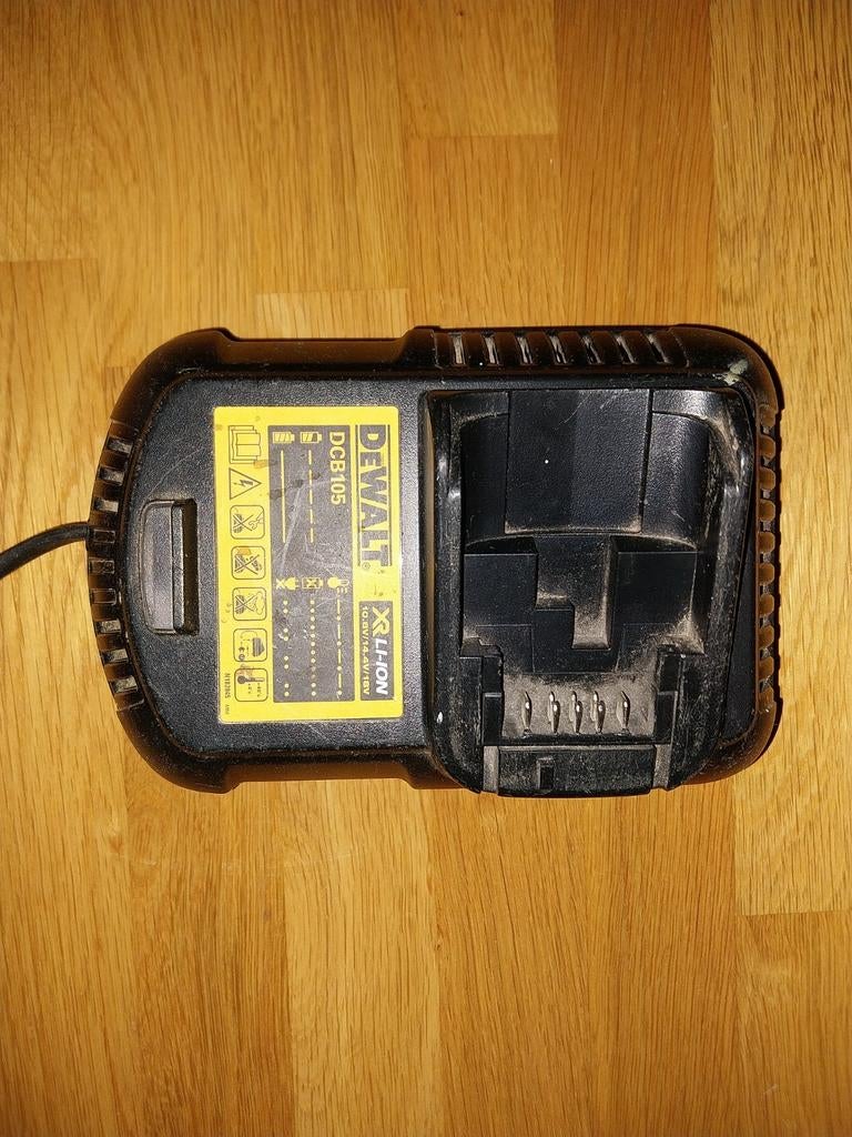 DeWalt oplader DCB 105, Ophalen, Multimeter