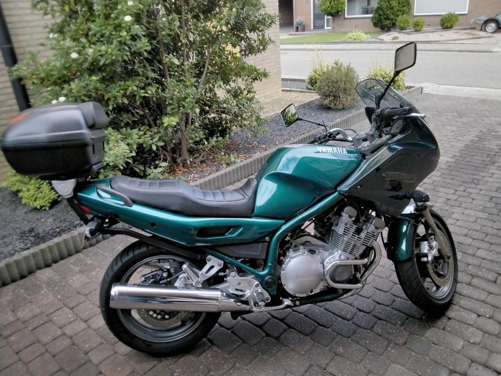 Yamaha Diversion XJ 900S, Particulier, Toermotor