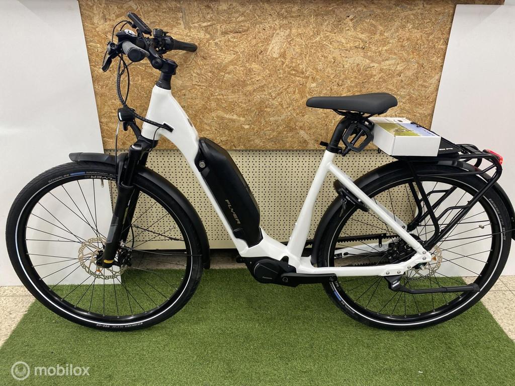 FLYER UPSTREET5 7.43 MIDDENMOTOR ELEKTRISCHE DAMESFIETS BELT