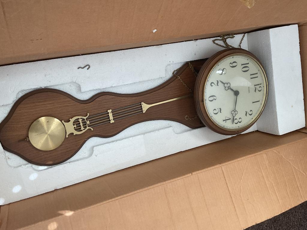 Hermle hangklok, slingeruurwerk met gewichten, Huis en Inrichting, Woonaccessoires | Klokken, Ophalen, Gebruikt, Analoog, Wandklok