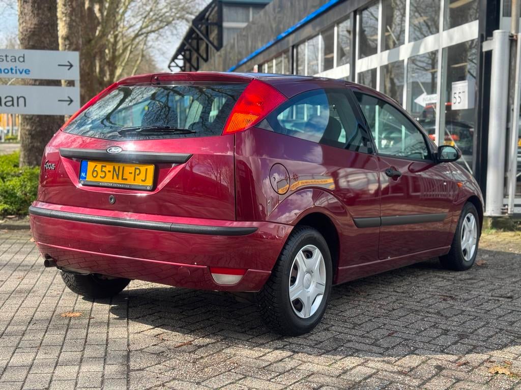 Ford Focus 1.6-16V Cool Edition Automaat Aangepast Invalide, Auto's, 1596 cc, Gebruikt, 4 cilinders, 49 €/maand