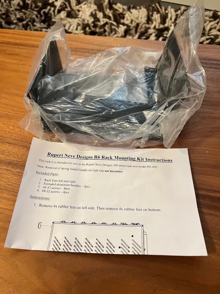 Rupert Neve design R6 rackmount kit, Ophalen of Verzenden, Nieuw, Overige typen