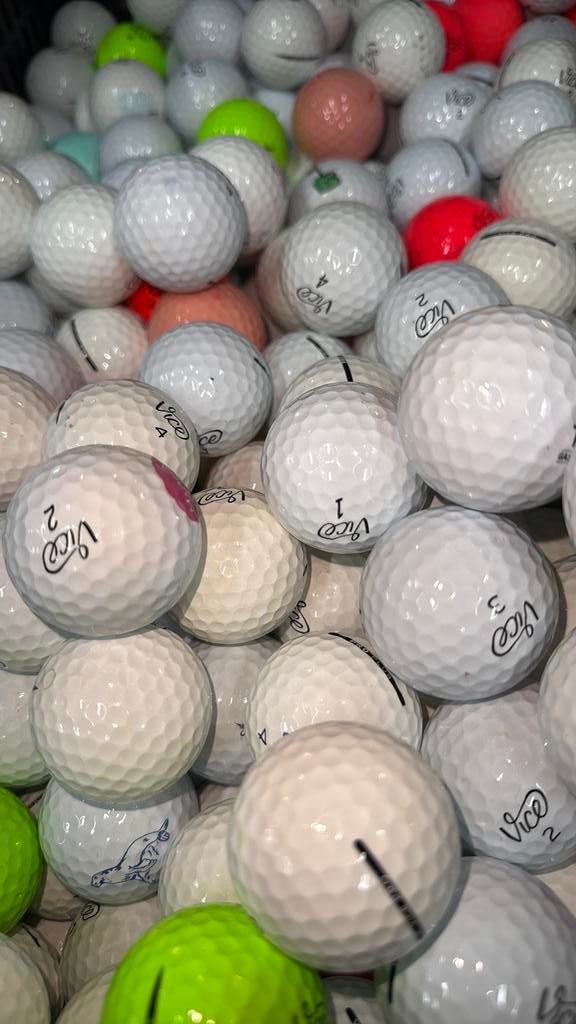 Vice pro golfballen 50 stuks AAAA Kwaliteit, Sport en Fitness, Golf, Ophalen of Verzenden, Zo goed als nieuw, Bal(len)