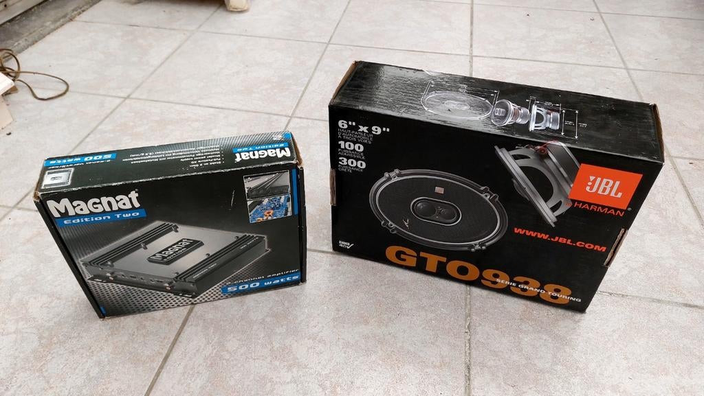 Magnat autoversterker en JBL speakerset, Ophalen