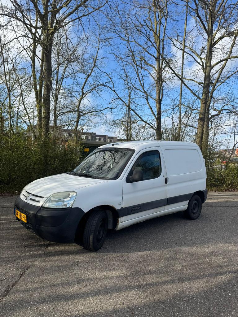 Citroën Berlingo 1.9 D 600 2004, Auto's, Voorwielaandrijving, 4 cilinders, Citroën, Origineel Nederlands