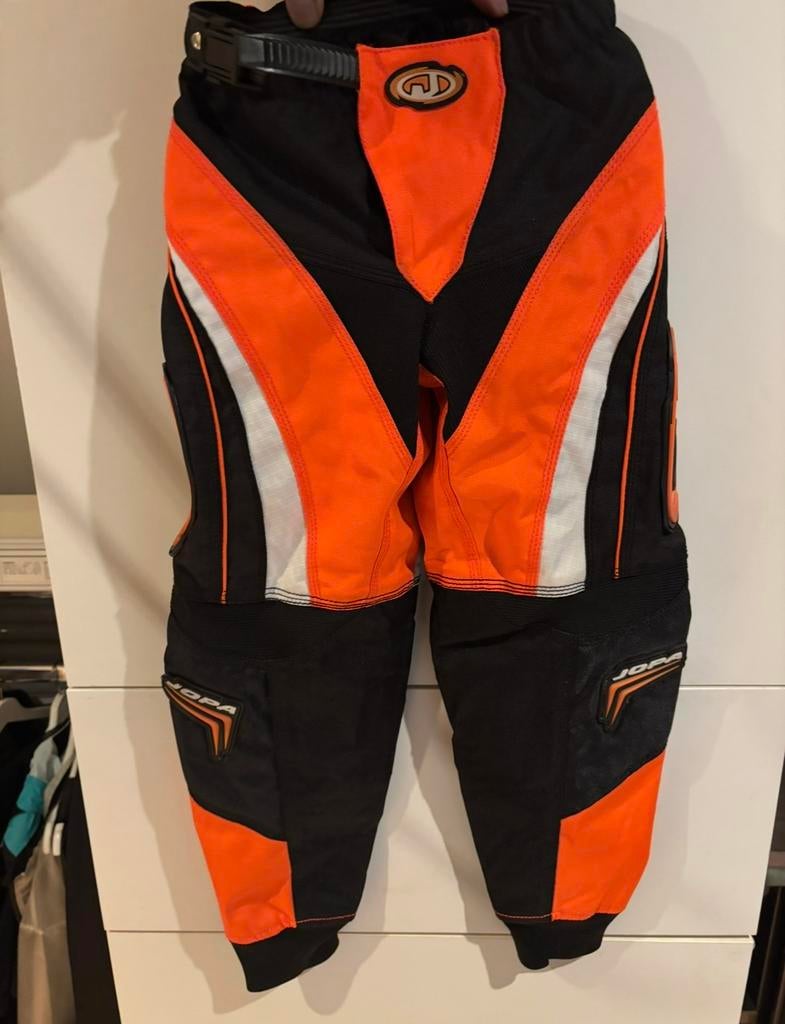 Crossbroek 22, Ophalen of Verzenden, Tweedehands