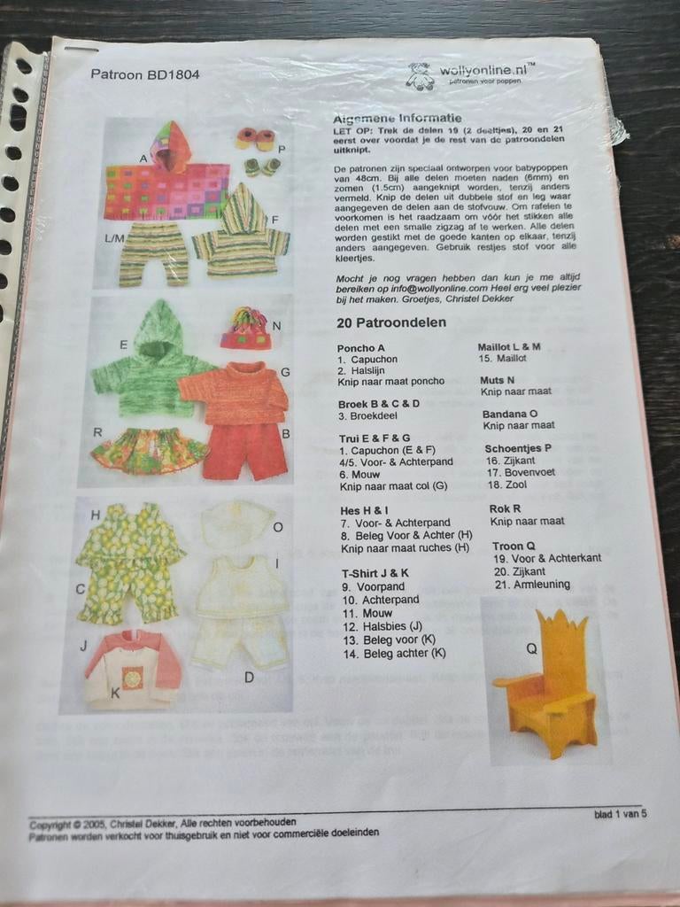 Wollyonline Patroon BD1804 voor babypoppen (48cm), Hobby en Vrije tijd, Kledingpatronen, Ophalen of Verzenden