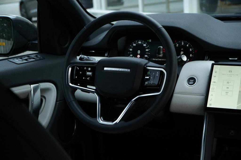 Land Rover Discovery Sport P270e Dynamic SE I ACC I 5 jaar g, Zwart, Blauw, Discovery Sport, Hybride Elektrisch/Benzine