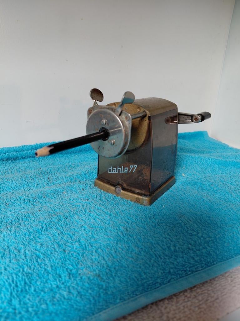 Dahle 77 , puntenslijper, Ophalen of Verzenden