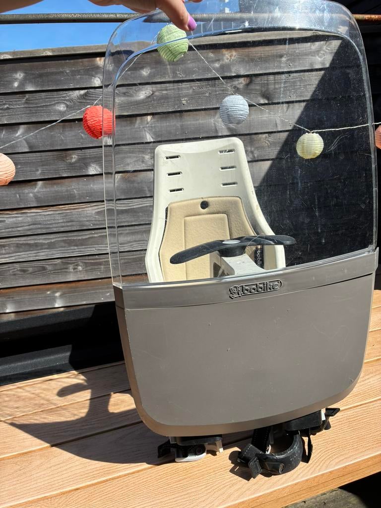 Bobike voorzitje met scherm, Fietsen en Brommers, Fietsaccessoires | Fietsstoeltjes, Ophalen of Verzenden, Gebruikt