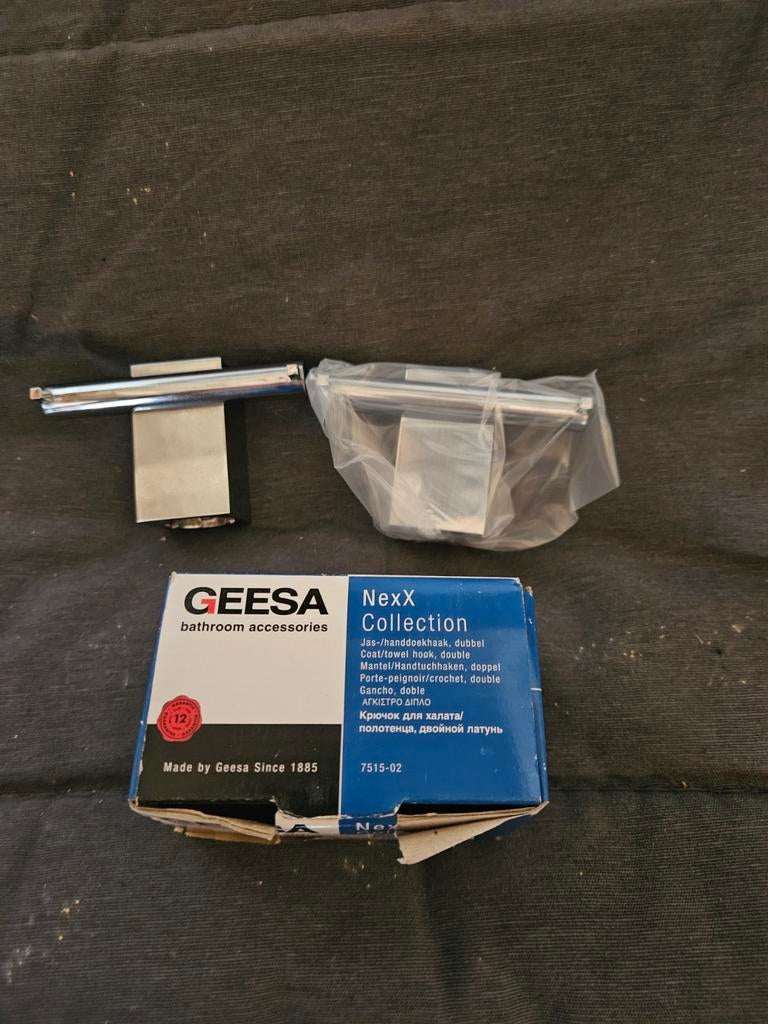 Geesa NexX dubbele handdoekhaak, Huis en Inrichting, Ophalen