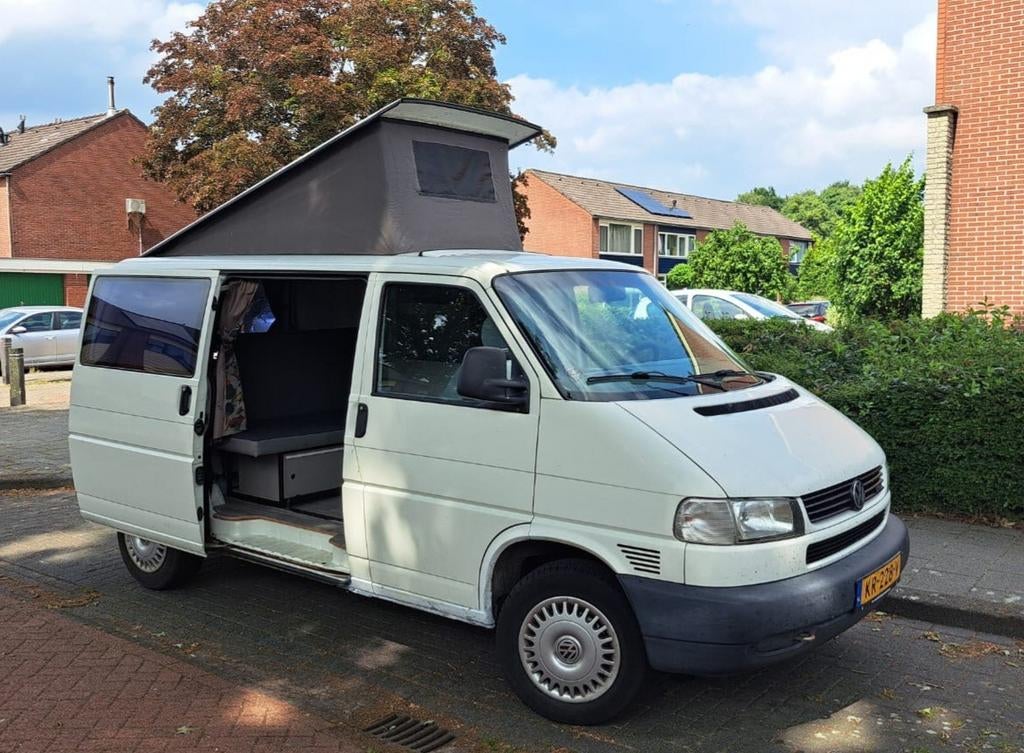 Volkswagen T4 camperbus, Caravans en Kamperen, Campers, Volkswagen, Particulier, 3 tot 6 maanden geleden, Standaard zit