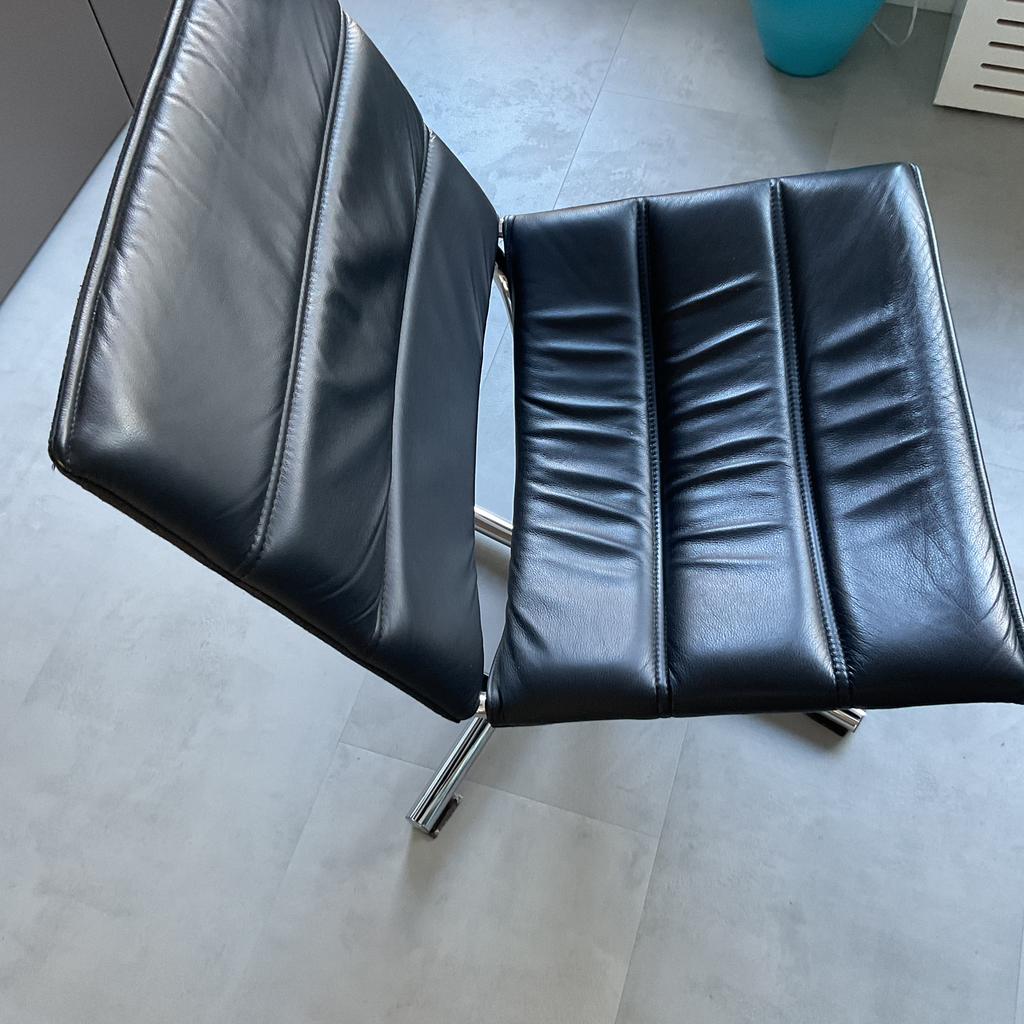 Leren draai  fauteul, Huis en Inrichting, Fauteuils, Ophalen, Zo goed als nieuw, Minder dan 75 cm, 50 tot 75 cm