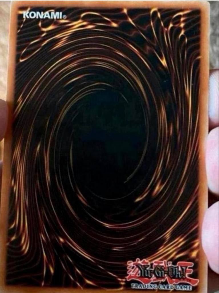 Yu-Gi-Oh! Dark Magician of Chaos DPRP 1st Edition !, Hobby en Vrije tijd, Verzamelkaartspellen | Yu-gi-Oh!, Ophalen of Verzenden