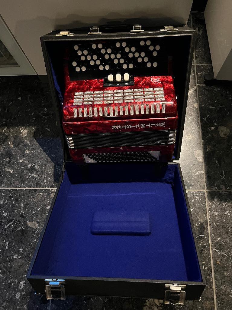 Weltmeister knopaccordeon - 96 bas - C-griff - met koffer, Muziek en Instrumenten, Gebruikt, Ophalen of Verzenden, 96-bas, Met koffer