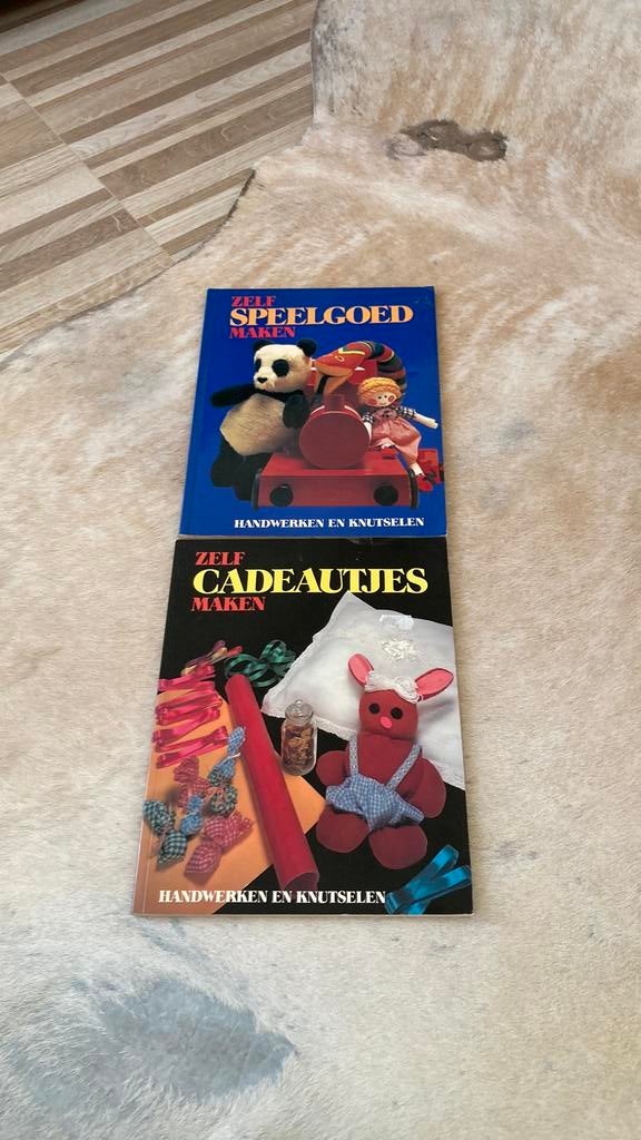 Hema vintage knutselboekjes handwerken, Boeken, Ophalen, Gelezen, Overige onderwerpen