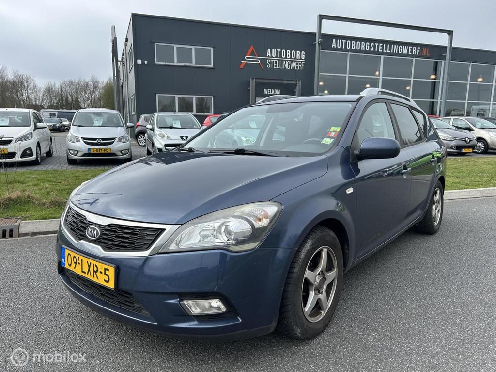 Kia cee'd Sporty Wagon 1.4 CVVT X-ecutive [ handel / export, Voorwielaandrijving, Euro 5, 4 cilinders, 1396 cc