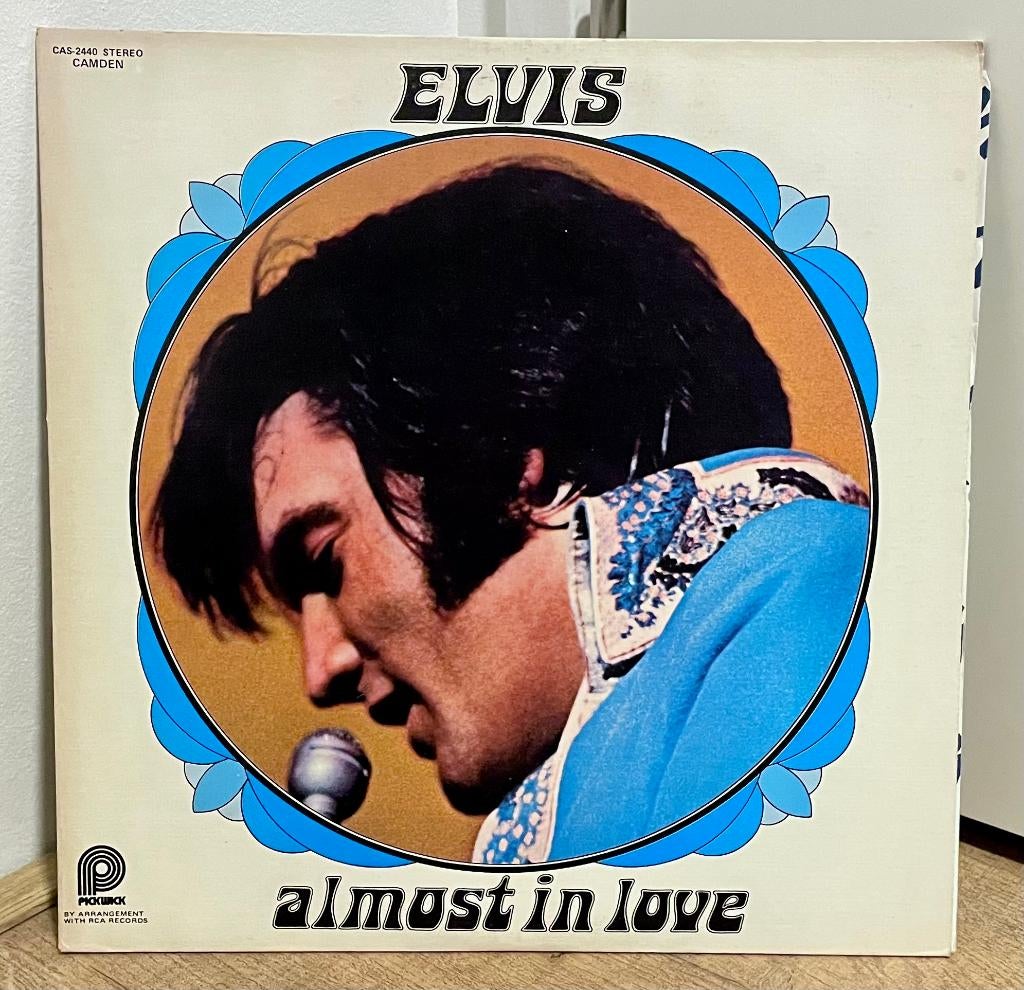 LP Elvis Presley - Almost in Love, Ophalen of Verzenden, Zo goed als nieuw, 12 inch, Poprock