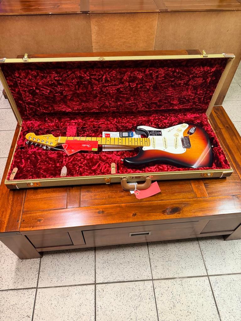 Fender American Ultra Luxe '50s Stratocaster 3-Color Sunburs, Ophalen, Nieuw, Solid body, Fender