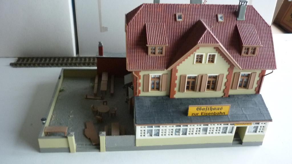 Mooi Gasthaus zur Eisenbahn, Gebruikt, Gelijkstroom, Brug, Tunnel of Gebouw, Ophalen of Verzenden