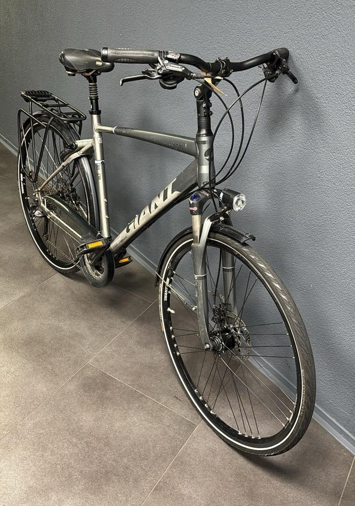 Giant Futuro heren, Gebruikt, Versnellingen, Info@giant-europe.com, 53 tot 57 cm