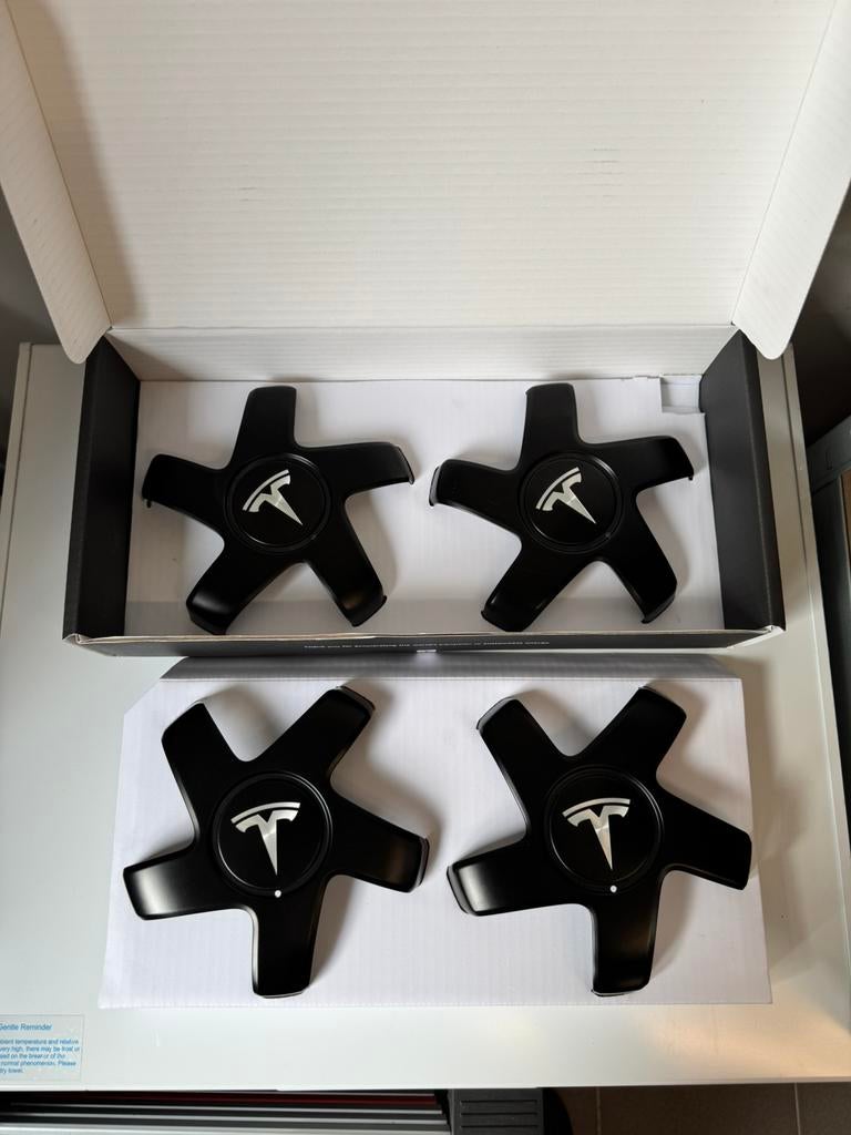 Tesla center wheel caps 19 & 20 inch velgen, Ophalen of Verzenden