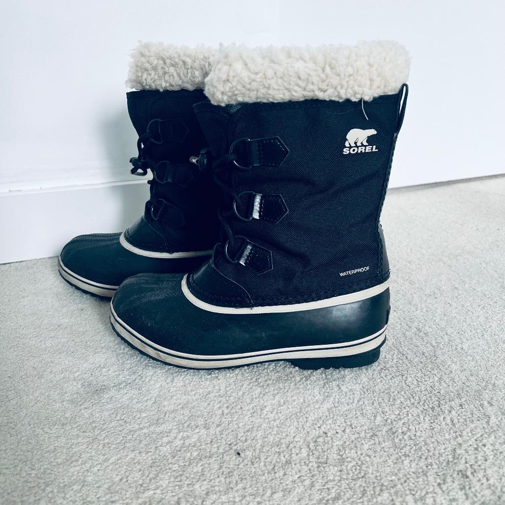Sorel, Kinderen en Baby's, Kinderkleding | Schoenen en Sokken, Zo goed als nieuw, Laarzen, Jongen of Meisje, Ophalen of Verzenden