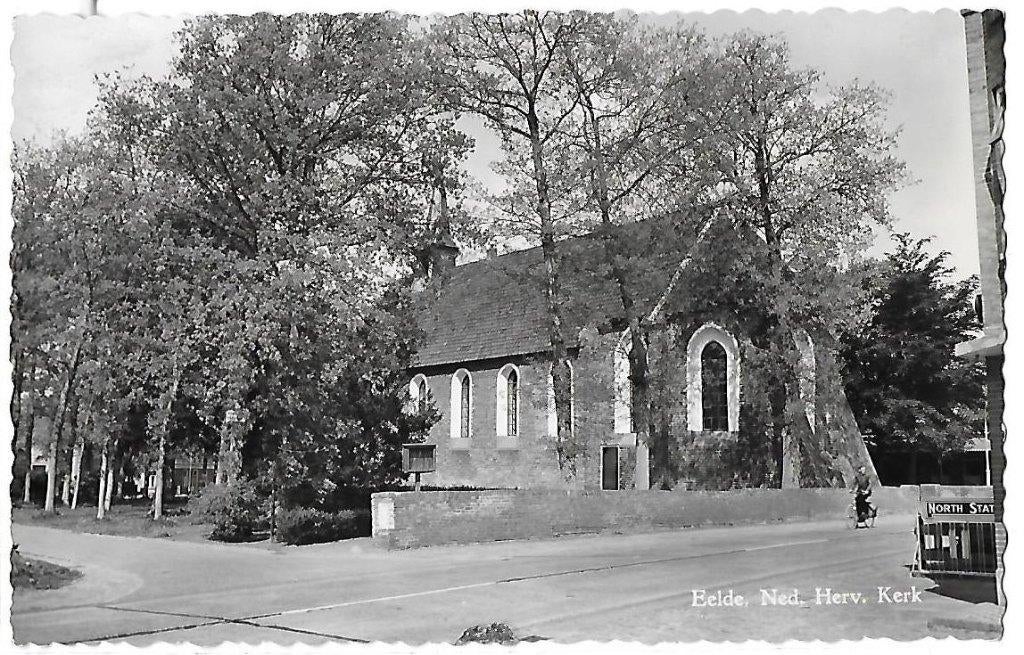 Eelde Ned Herv Kerk  Ansichtkaart uit 1958  ( A2171, Verzamelen, Ophalen of Verzenden, 1940 tot 1960, Gelopen