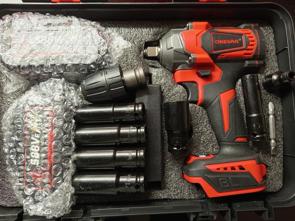 Slagmoersleutel Nieuw in Koffer met Doppen en Accu's, Ophalen of Verzenden, Nieuw