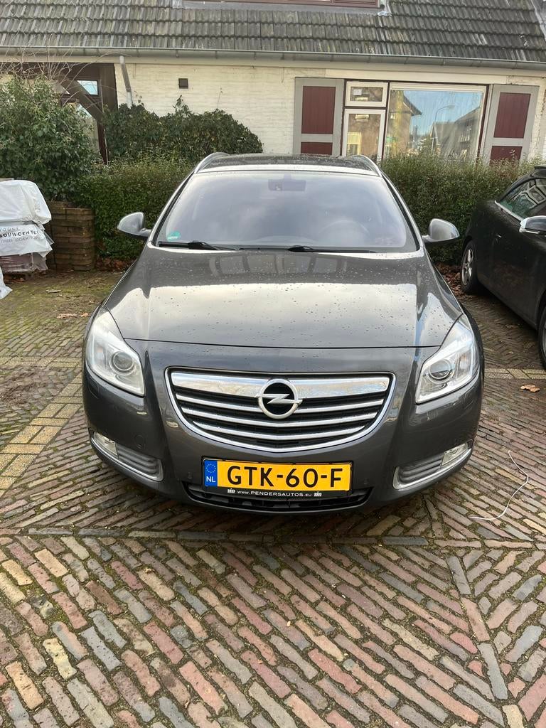 Opel Insignia 2.0 Cdti 118KW Sports Tourer 2011 Grijs, Auto's, Opel, Voorwielaandrijving, 1956 cc, Zwart, 4 cilinders
