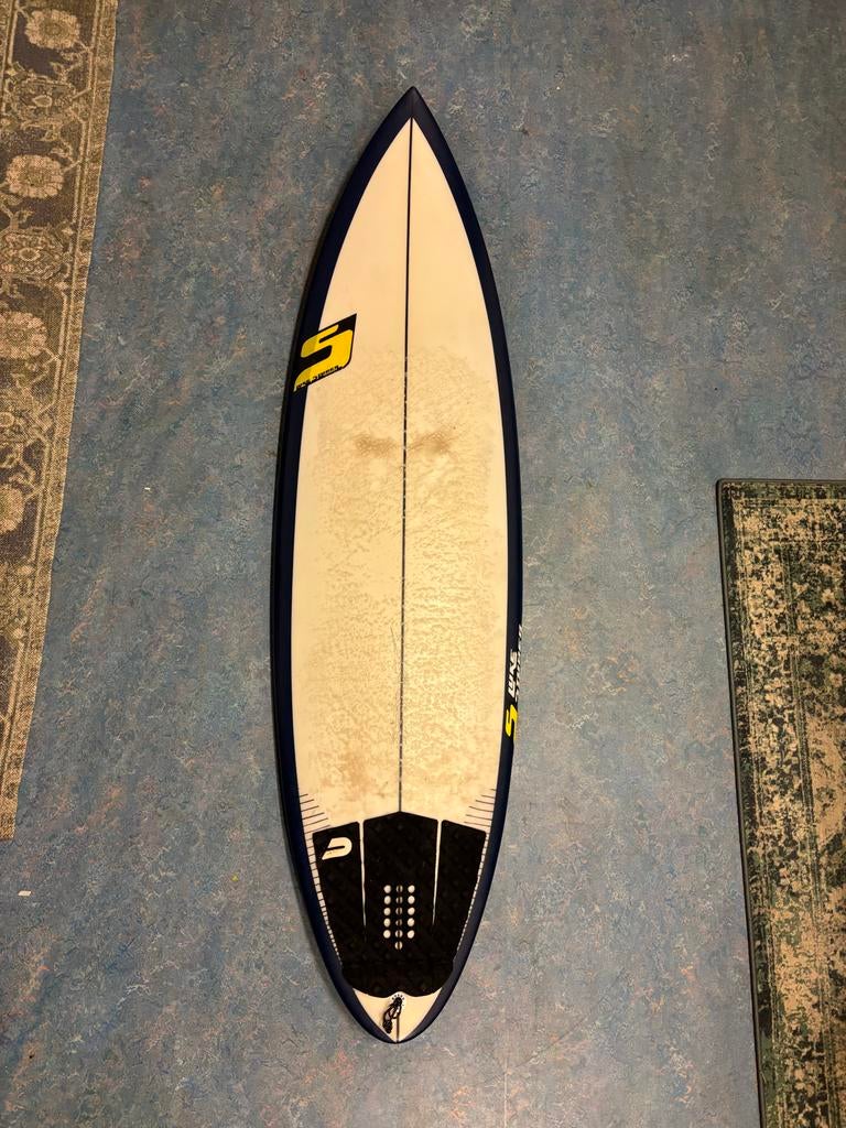 Luke Studer Surfboard 6'0  31L, Watersport en Boten, Golfsurfen, Ophalen, Gebruikt, Shortboard, Met vinnen