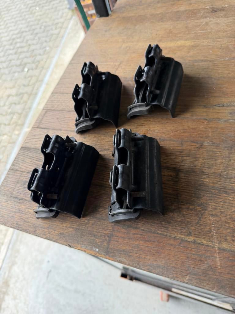 Outlander phev Dakdrager Bevestiging Set, Ophalen of Verzenden, Gebruikt