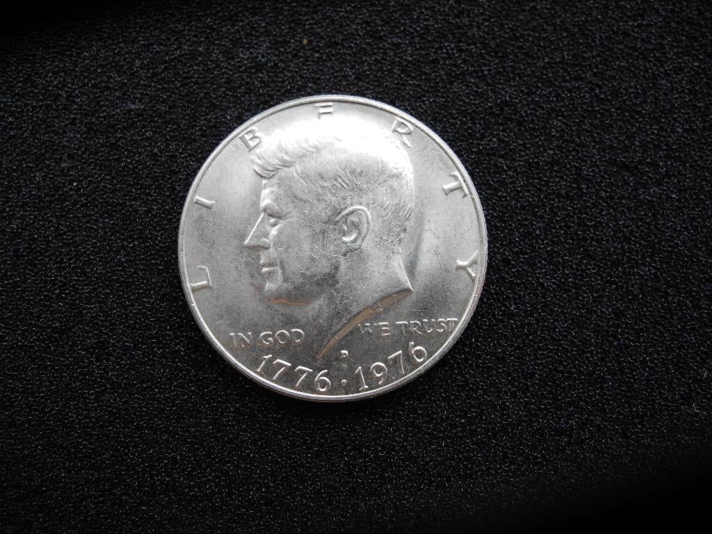 Kennedy Half Dollar Bicentennial 1776–1976 200 jr. onafhanke, Postzegels en Munten, Munten | Amerika, Ophalen of Verzenden, Noord-Amerika