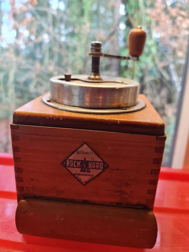 Rockhard Koffiemolen - Goed Werkend!, Ophalen of Verzenden, Gebruikt