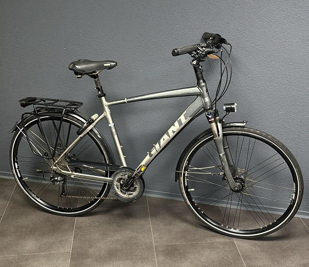 Giant Futuro heren, Gebruikt, Versnellingen, Info@giant-europe.com, 53 tot 57 cm