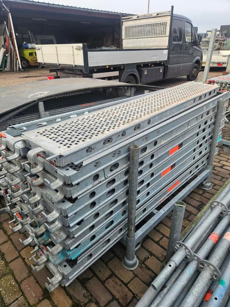 Layher allround onderdelen. Liggers, vlonders schoren etc., Ophalen, Gebruikt, ., Layher