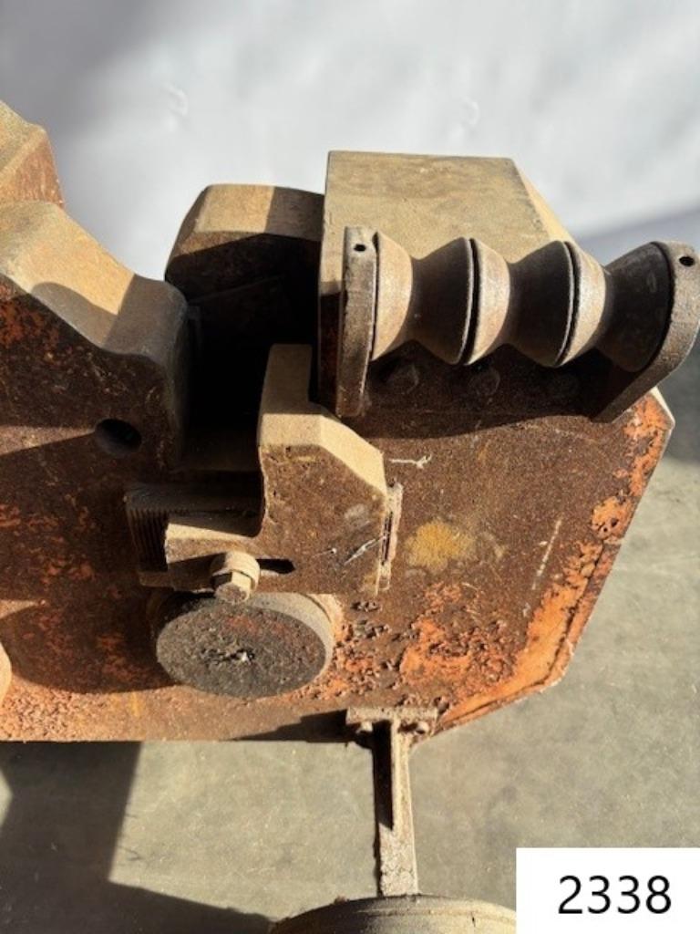 1498. Zware metaal knipmachine / Beton staaf knipper, Ophalen, Gebruikt