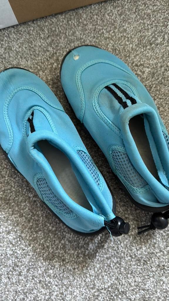 Waterschoenen maat 32, Jongen of Meisje, Overige maten, Ophalen of Verzenden, Zwemschoenen