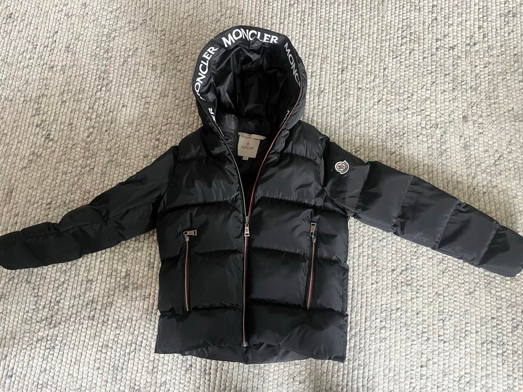 Moncler Jas Jongen/Meisje - Zo goed als nieuw, Ophalen of Verzenden, Zo goed als nieuw, Jongen of Meisje