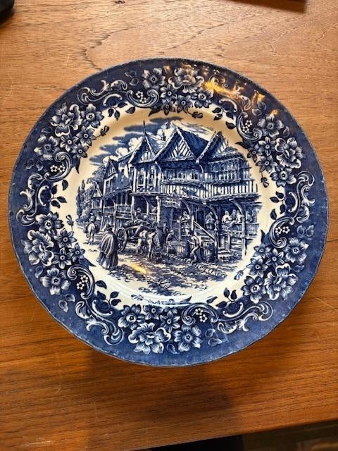 Royal Tudor bord, Ophalen of Verzenden