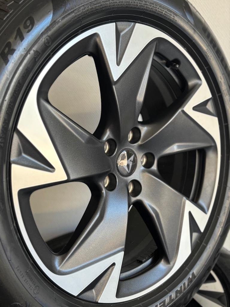 NIEUWE 19” Cupra Tavascan velgen + winterbanden, Velg(en), Nieuw, Winterbanden, 235 mm