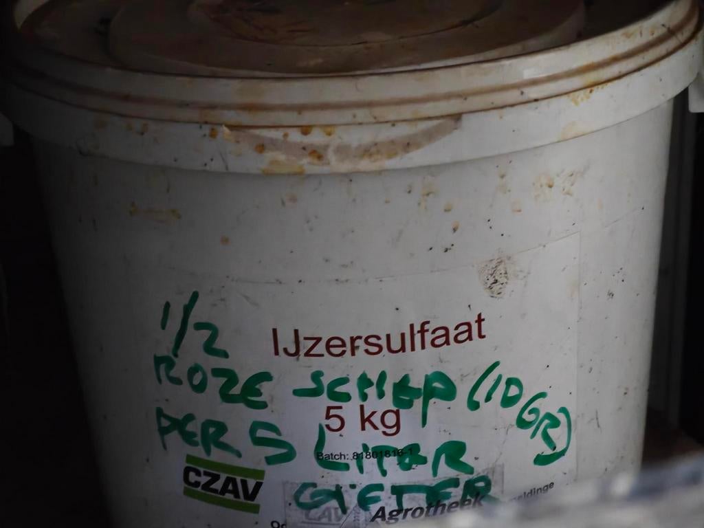 5kg emmer ijzersulfaat

Beetje is eruit

Doe een bod, Tuin en Terras, Ophalen of Verzenden