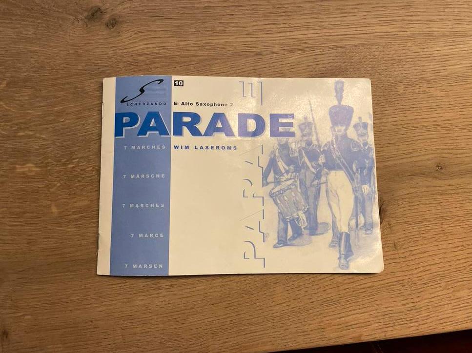 Muziekboek Parade - Scherzando - Alt Saxofoon, Muziek en Instrumenten, Gebruikt, Overige genres, Saxofoon, Overige soorten