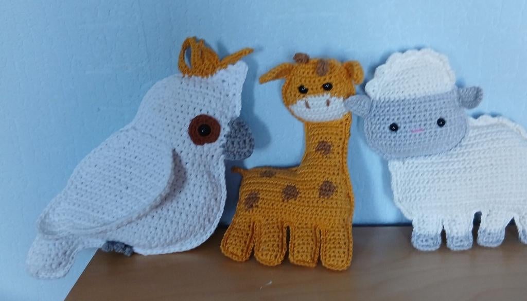 Gehaakte knuffel vogel, giraf, schaap, Ophalen of Verzenden, Zo goed als nieuw, Overige typen