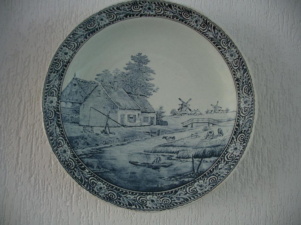 wandbord delft delftsblauw schaal boch antiek aardewerk brug, Ophalen of Verzenden